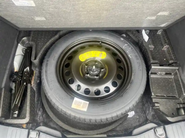 Ford Kuga 2.5 duratec 225ch phev vignale bva — photo 29