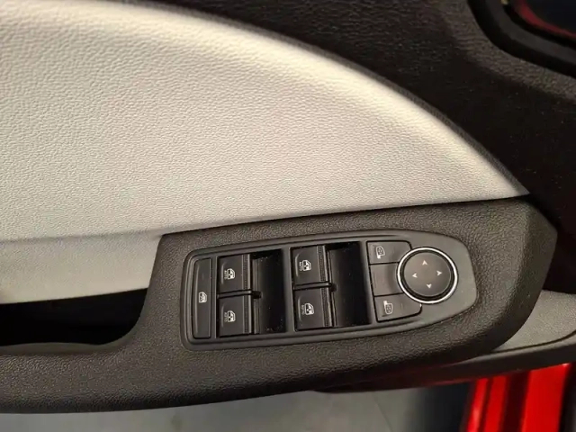 Renault Clio tce 90 — photo 17