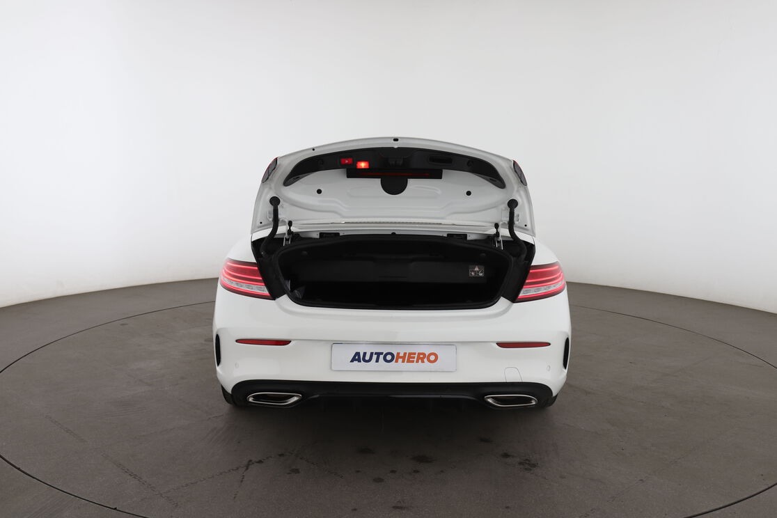 Mercedes-Benz Classe C Cabriolet 180 AMG Line 9G-Tronic — photo 15