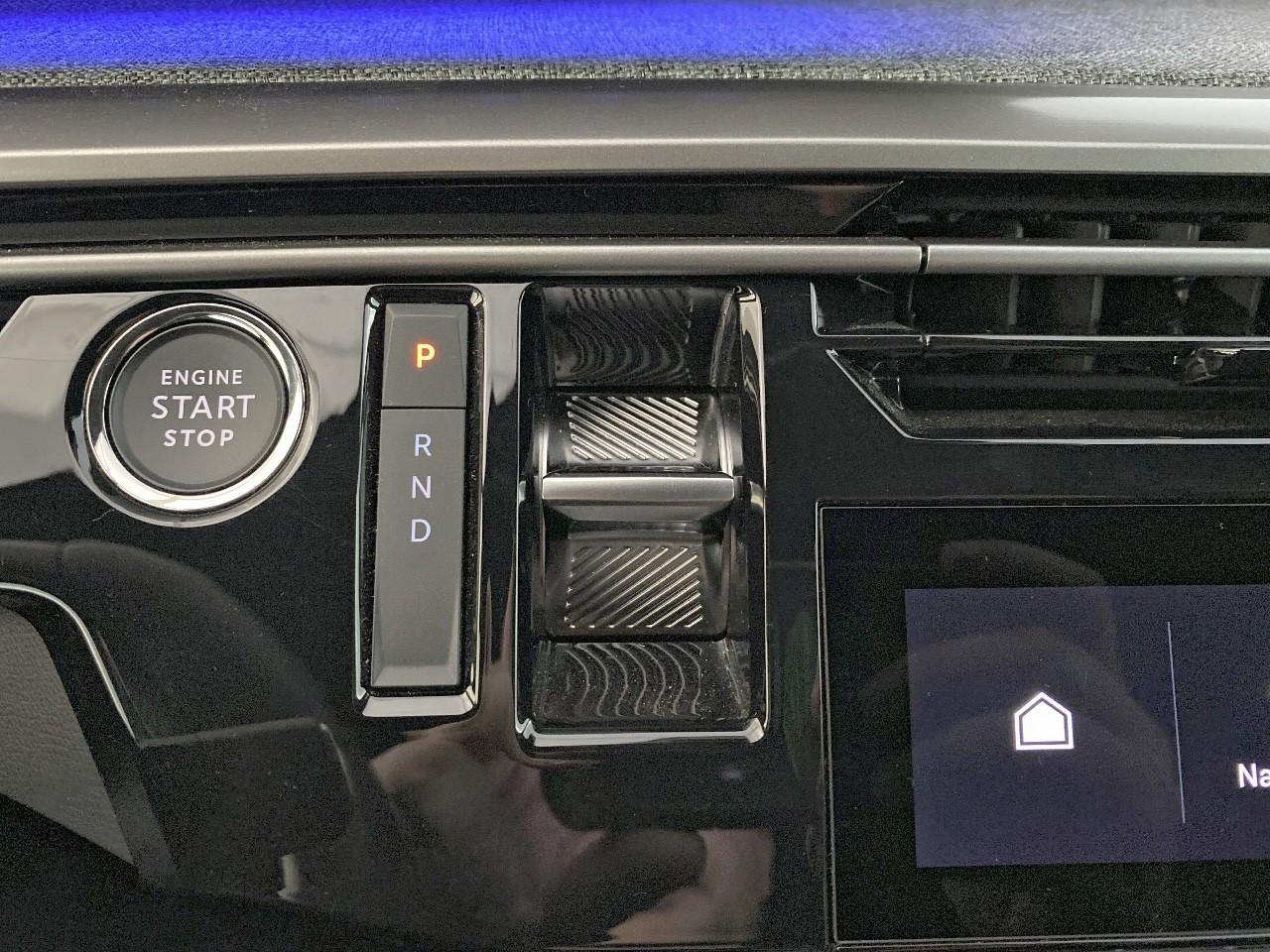 Peugeot 3008 electrique 210 ch 73 kwh allure — photo 15