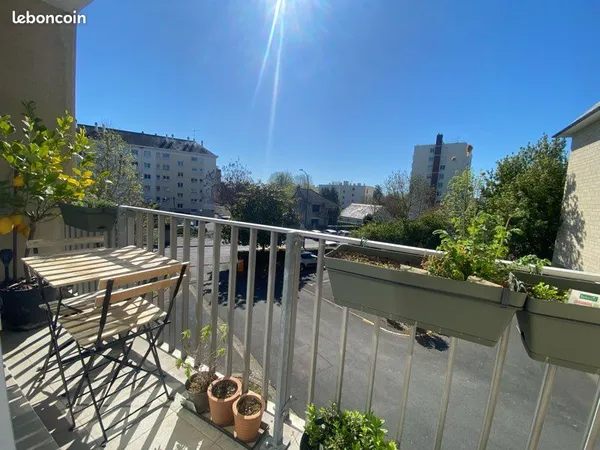 T2 47,5 m² avec balcon, garage fermé et cave - Caen Saint-Ouen