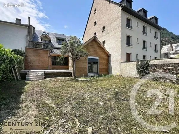 Maison de ville avec jardin