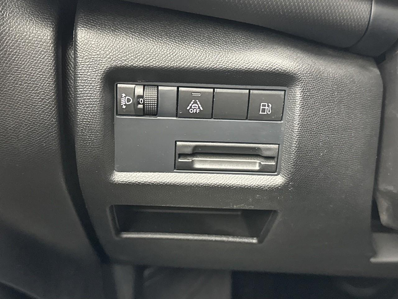 Citroën C5 Aircross hybride rechargeable 225 s&s e-eat8 c-series — photo 16