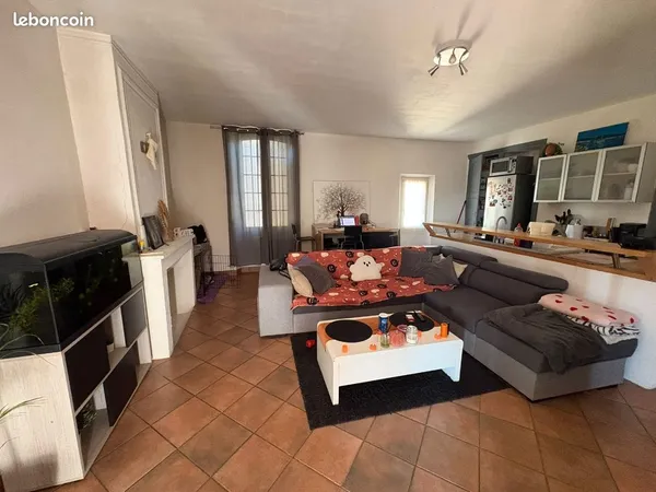 À louer appartement au centre de Aubignan