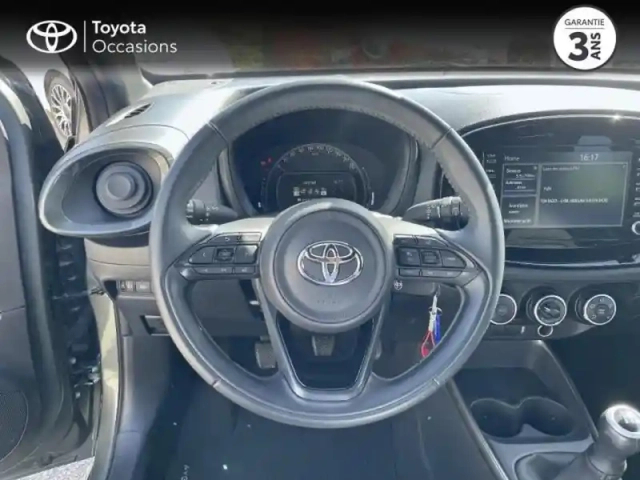 Toyota Aygo x 1.0 vvt-i 72ch design — photo 9