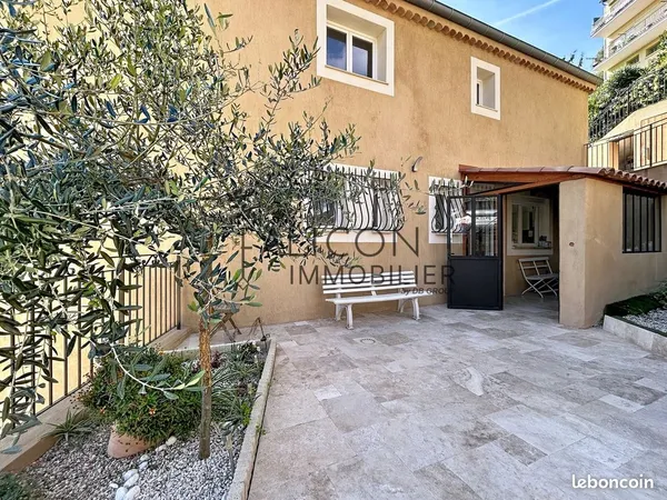 Maison 134 m² Falicon