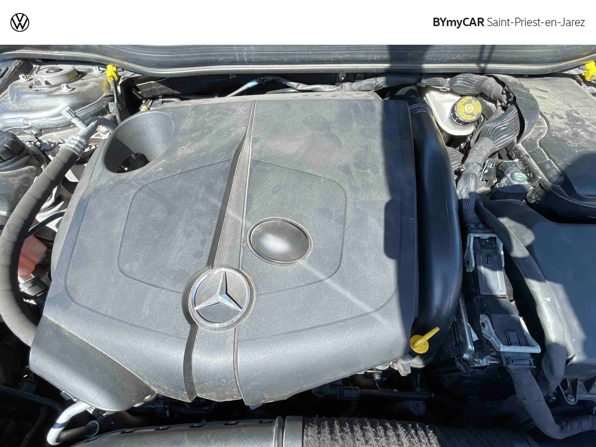 Mercedes GLA 200 d 7-G DCT — photo 18