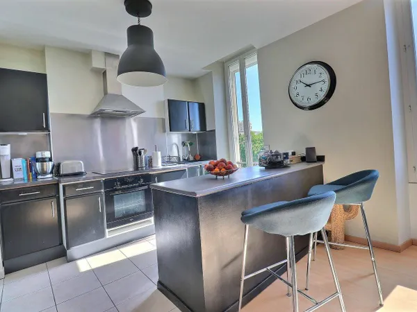 Appartement 2 pièces 75 m²