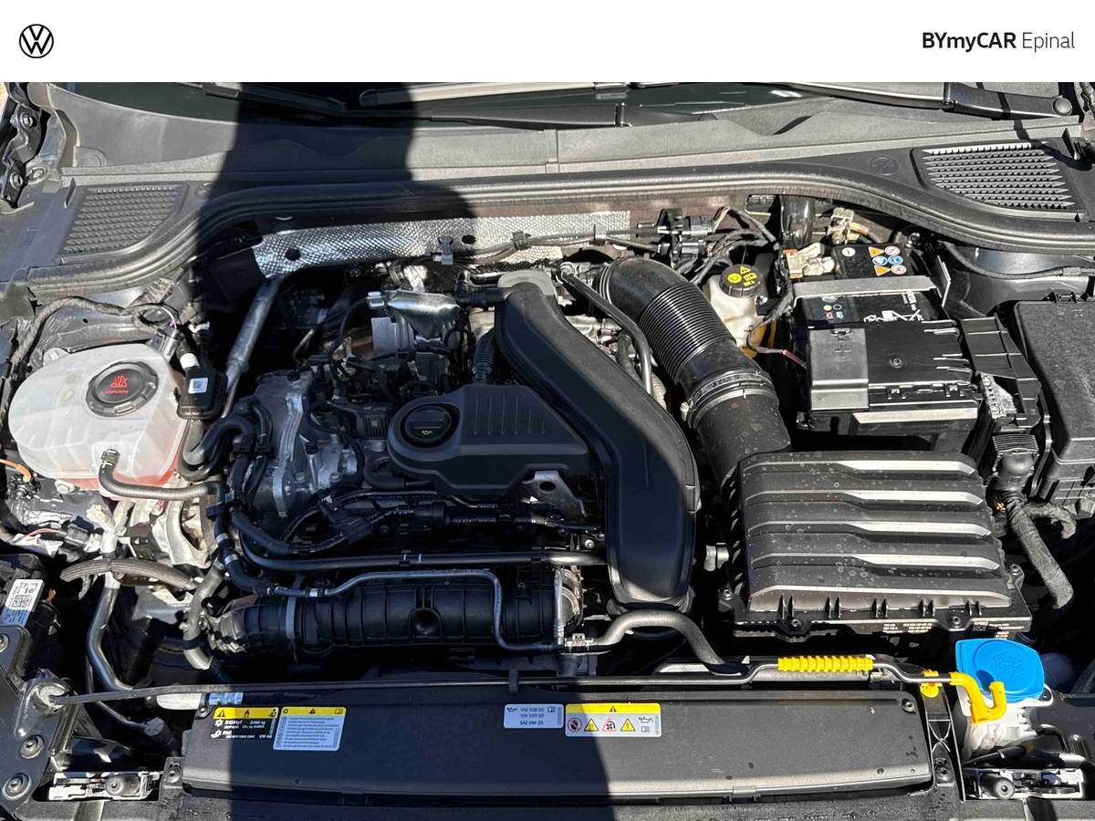 Volkswagen Golf 1.5 eTSI EVO2 150 DSG7 — photo 24