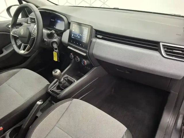 Renault Clio blue dci 100 ch gsr2 — photo 27