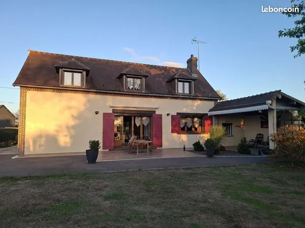 Maison 8 pièces 133 m²