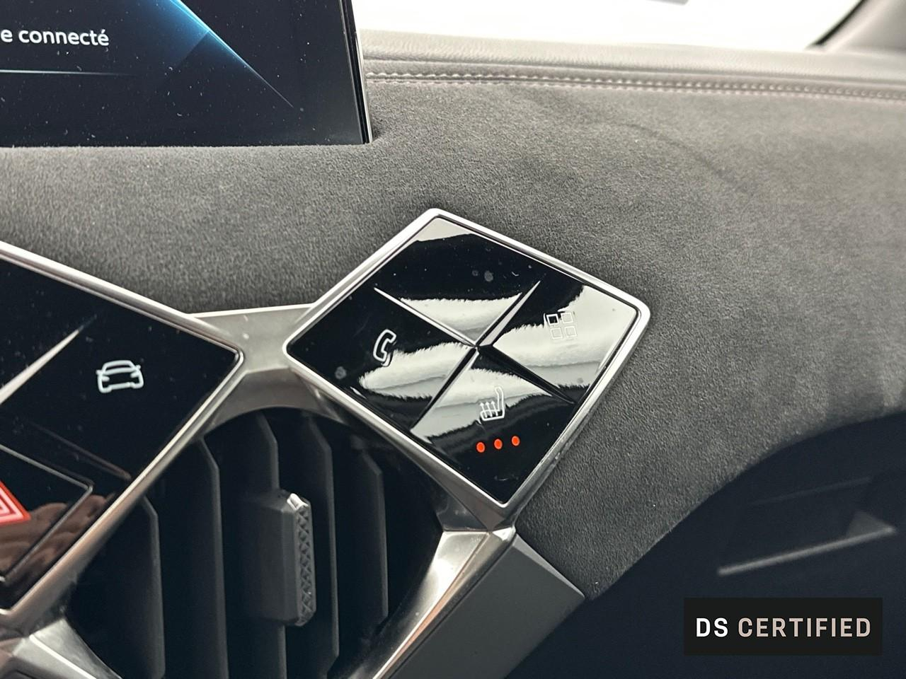 Ds Ds 3 crossback e-tense performance line+ — photo 28
