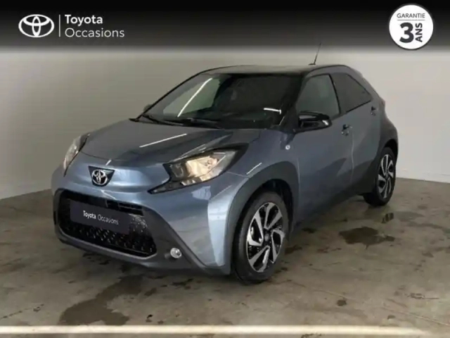 Toyota Aygo X 1.0 vvt-i 72ch design my24 — photo 1