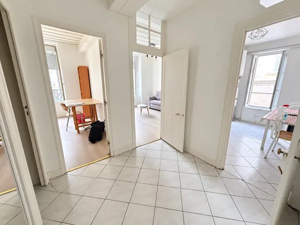 T2 COUPE DE COEUR DE 47 M2 -- QUARTIER CARMES SUD / BORDS DE L
