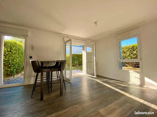 LA GOUESNIÈRE : Appartement de 2 pièces de 42 m² + parking