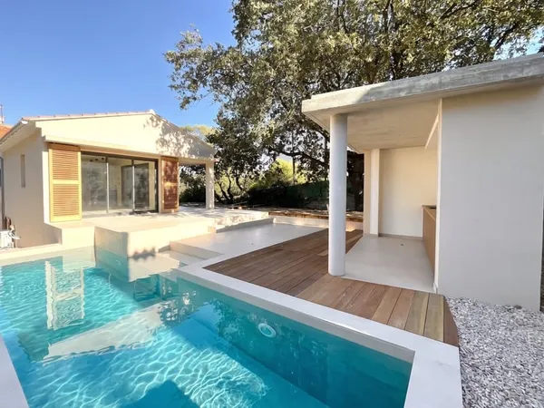 MAISON 5 PIECES TOULON LA SERINETTE