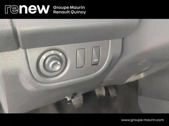 Dacia Sandero 0.9 tce 90ch lauréate — photo 15