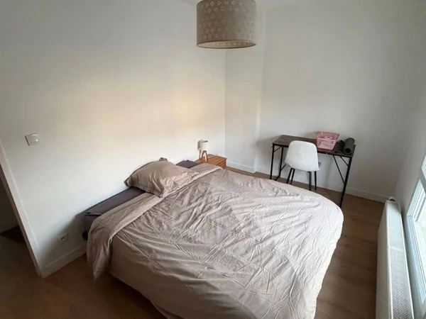 Appartement 5 pièces 12 m²
