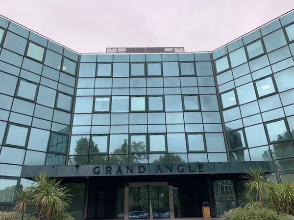 Bureaux 360 m²