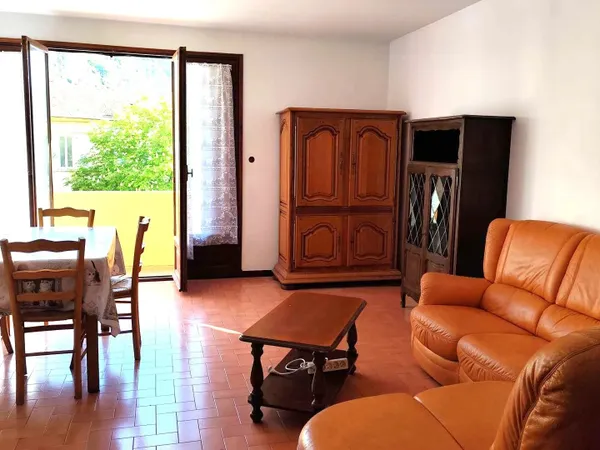 Appartement 3 Pièces 61 m² - Balcon