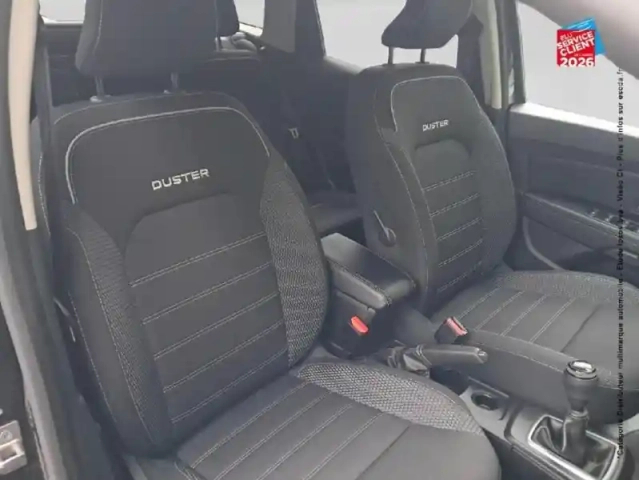 Dacia Duster 1.5 blue dci 115ch journey + 4x2 — photo 20