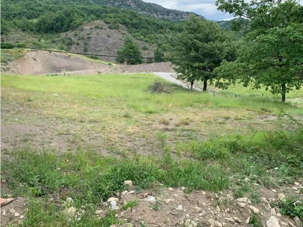 Terrain constructible - 1557 m2