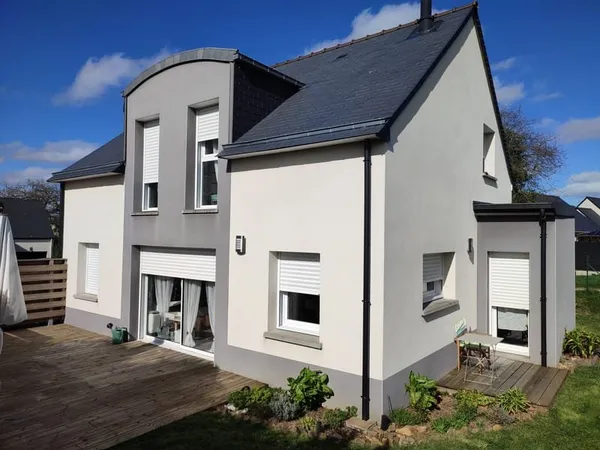 A VENDRE - SOQUET IMMOBILIER - MAISON FAMILIALE RECENTE 2019