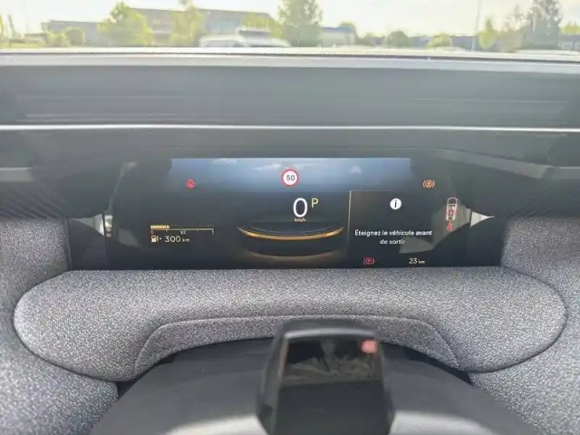 Citroën C5 Aircross hybride 145 ch e-dcs6 — photo 10