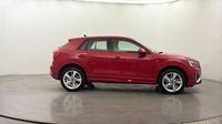 Audi Q2 35 TFSI 150ch S line S tronic 7 — photo 4