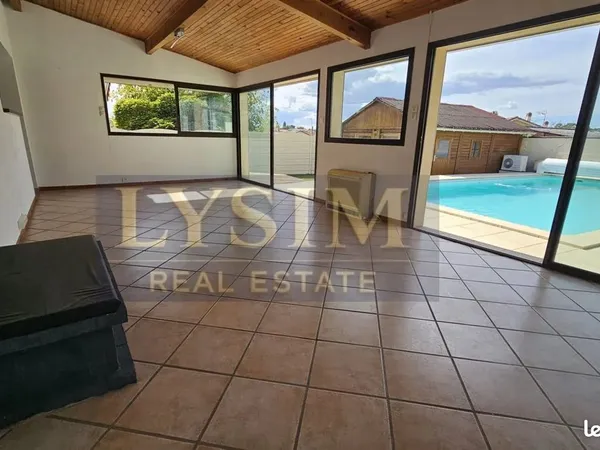 Maison 7 pièces 144 m²