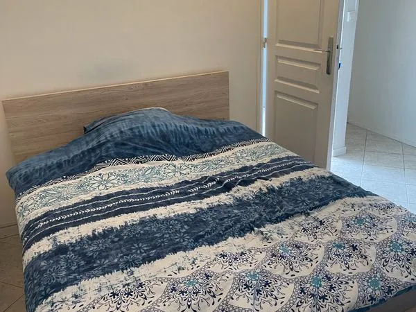 Chambre meublee colocation hommes - rer b / t11 - le bourget