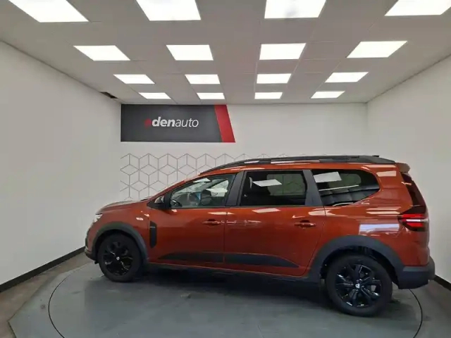 Dacia Jogger eco-g 100 5 places — photo 12