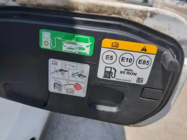 Ford Transit Connect l2 1.0e 100ch e85 trend — photo 12