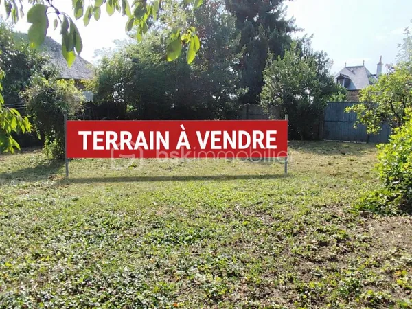 Terrain 602 m²