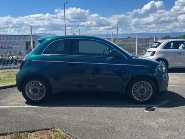 Fiat 500 e 118ch pack confort &amp; style my23 — photo 4