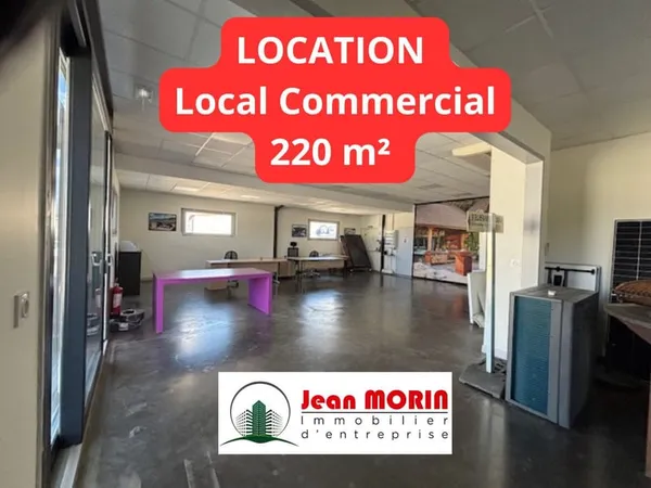 En location locaux d?activité pro et commerce 220 m2 sur 1 1