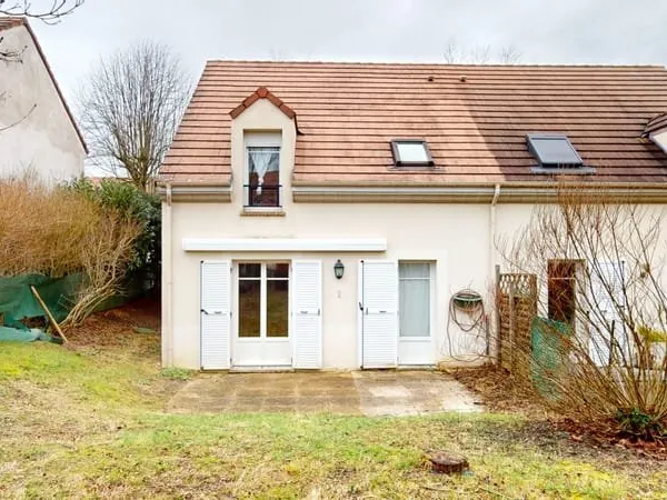 Maison à Breuillet de 85.20 m²