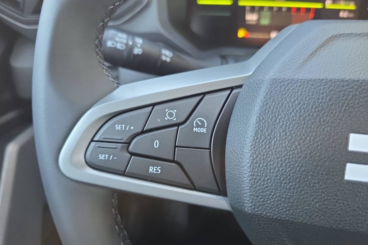 Dacia Duster — photo 15