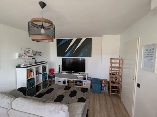 LOCATION APPARTEMENT EURATHECHNOLOGIES