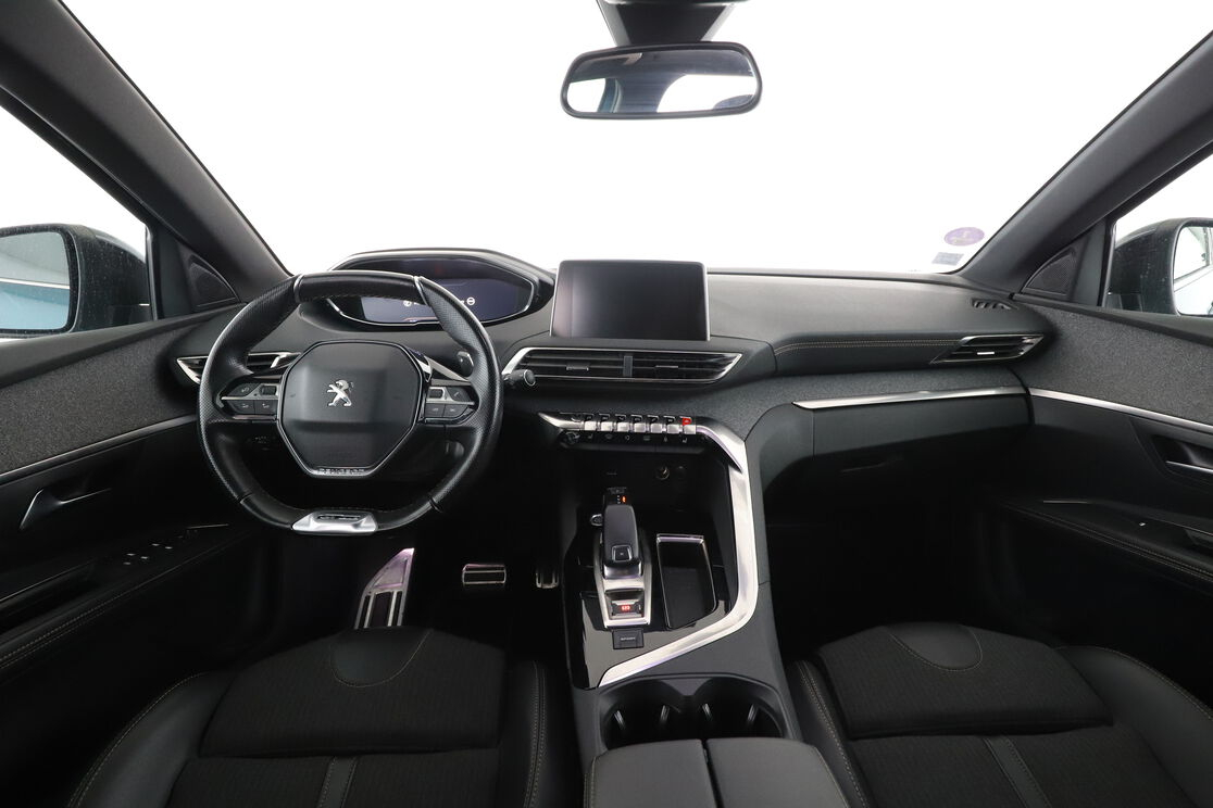 Peugeot 5008 1.6 PureTech GT Line EAT8 — photo 11