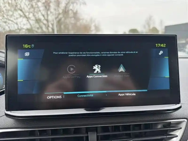 Peugeot 3008 hybrid 225 e-eat8 gt — photo 22