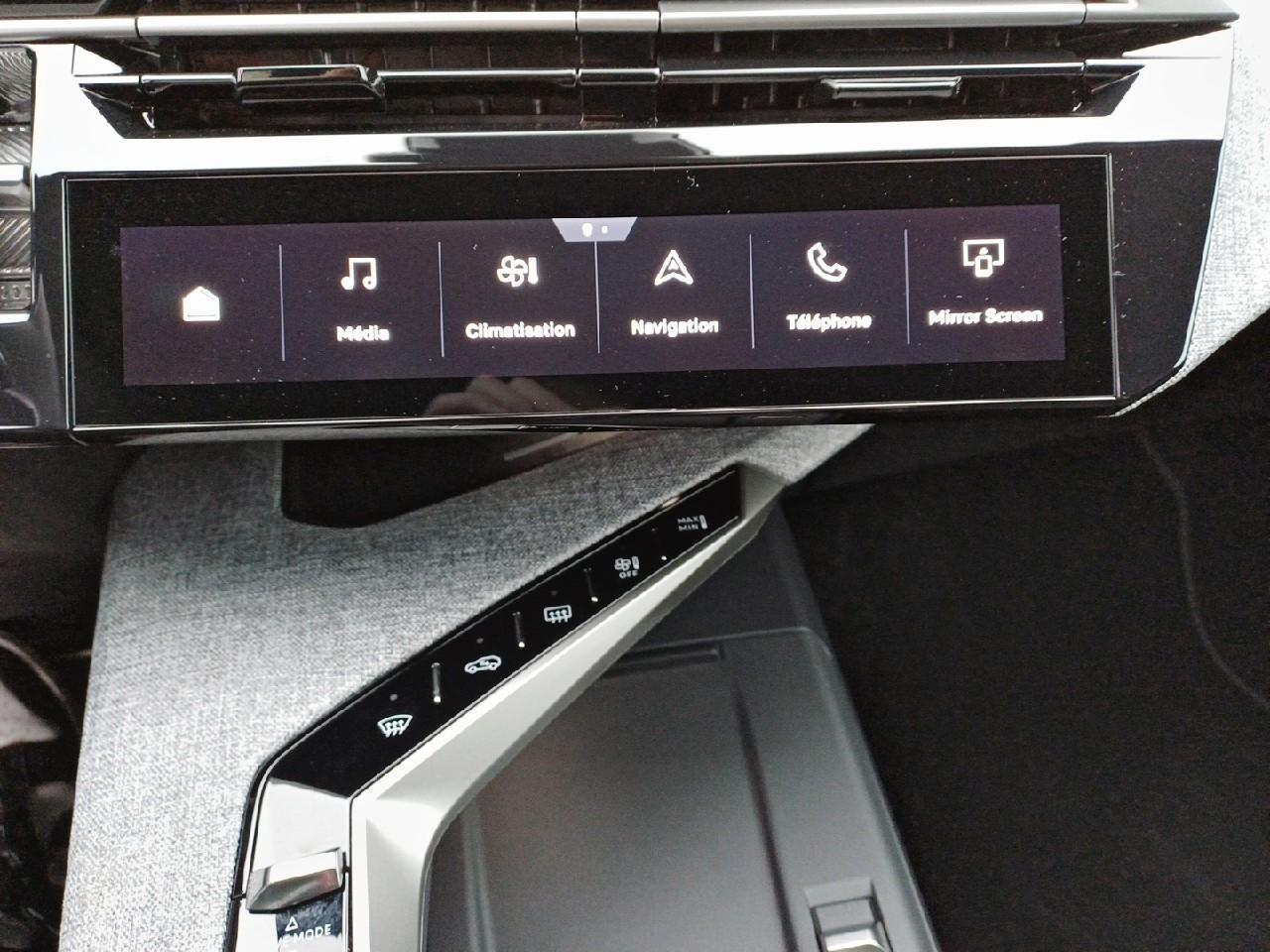 Peugeot 3008 1.2 hybrid 145ch gt e-dcs6 — photo 18