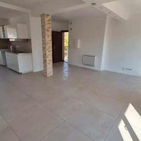 Appartement T3 refait a neuf