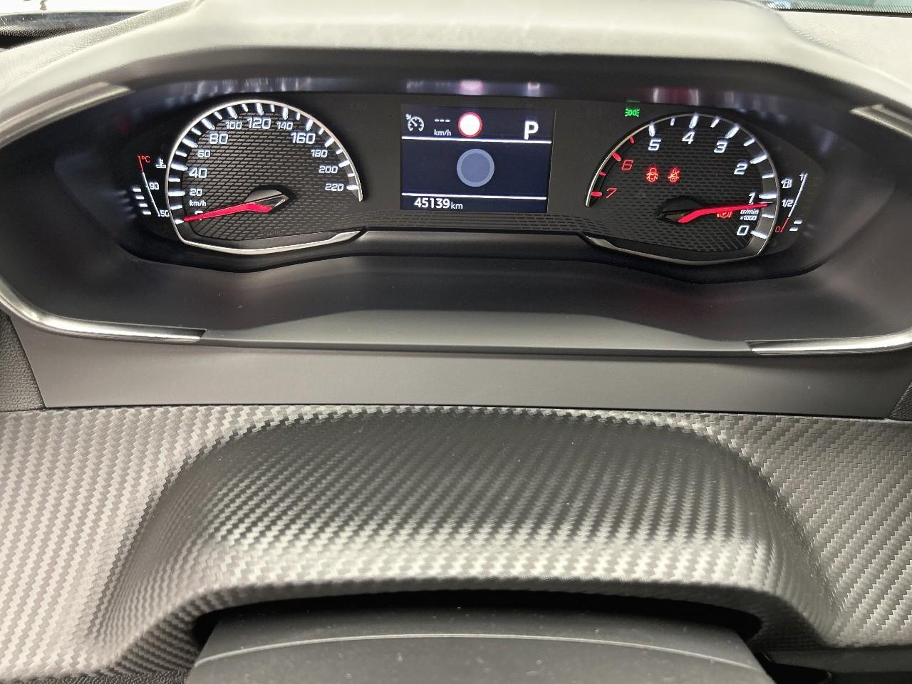 Peugeot 2008 puretech 130 s&s eat8 style — photo 29