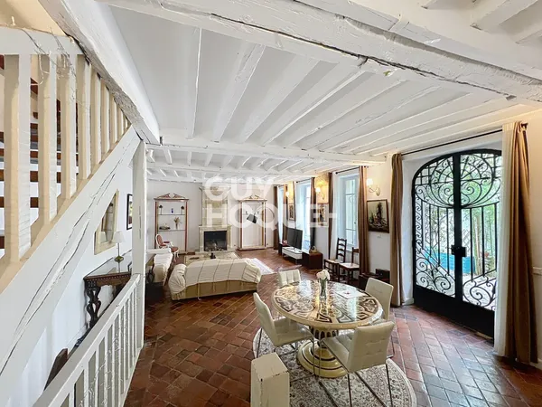 MAISON À VENDRE DE 5 PIÈCES DE 123,04 M²