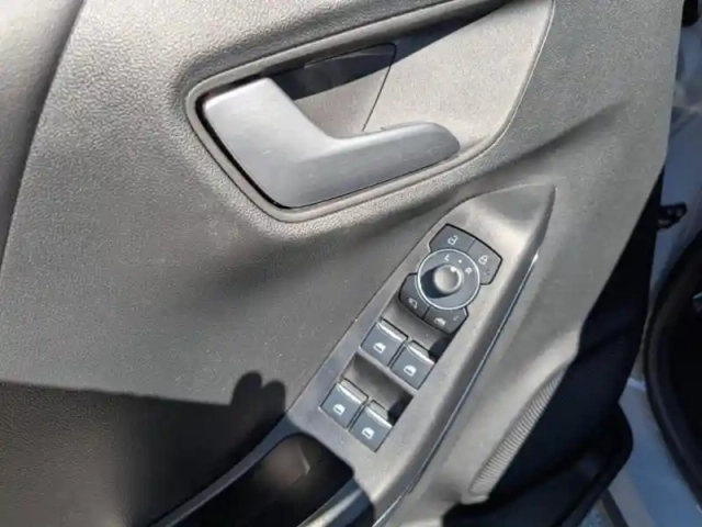 Ford Puma 1.0 flexifuel 125ch s&amp;s mhev st-line x — photo 8