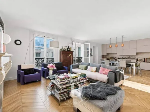 Appartement 4 pièces 130 m²