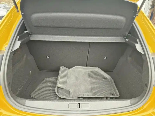 Peugeot 208 puretech 75 s&amp;s bvm5 active pack — photo 8