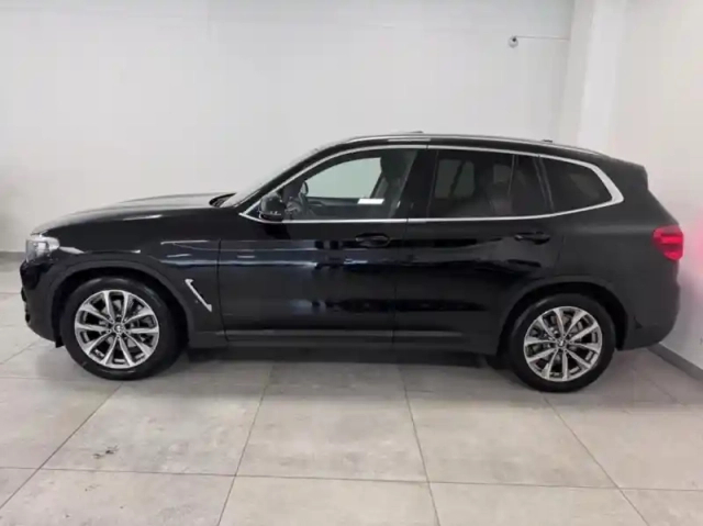 Bmw X3 sdrive18da 150ch  business design — photo 5