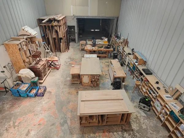 Atelier bois à louer - Espace professionnel - Sorgues
